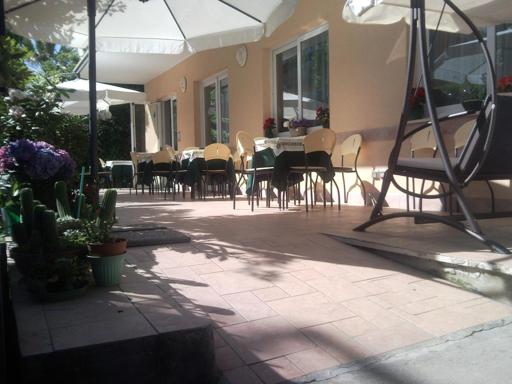 Hotel Trinidad Rimini Eksteriør billede