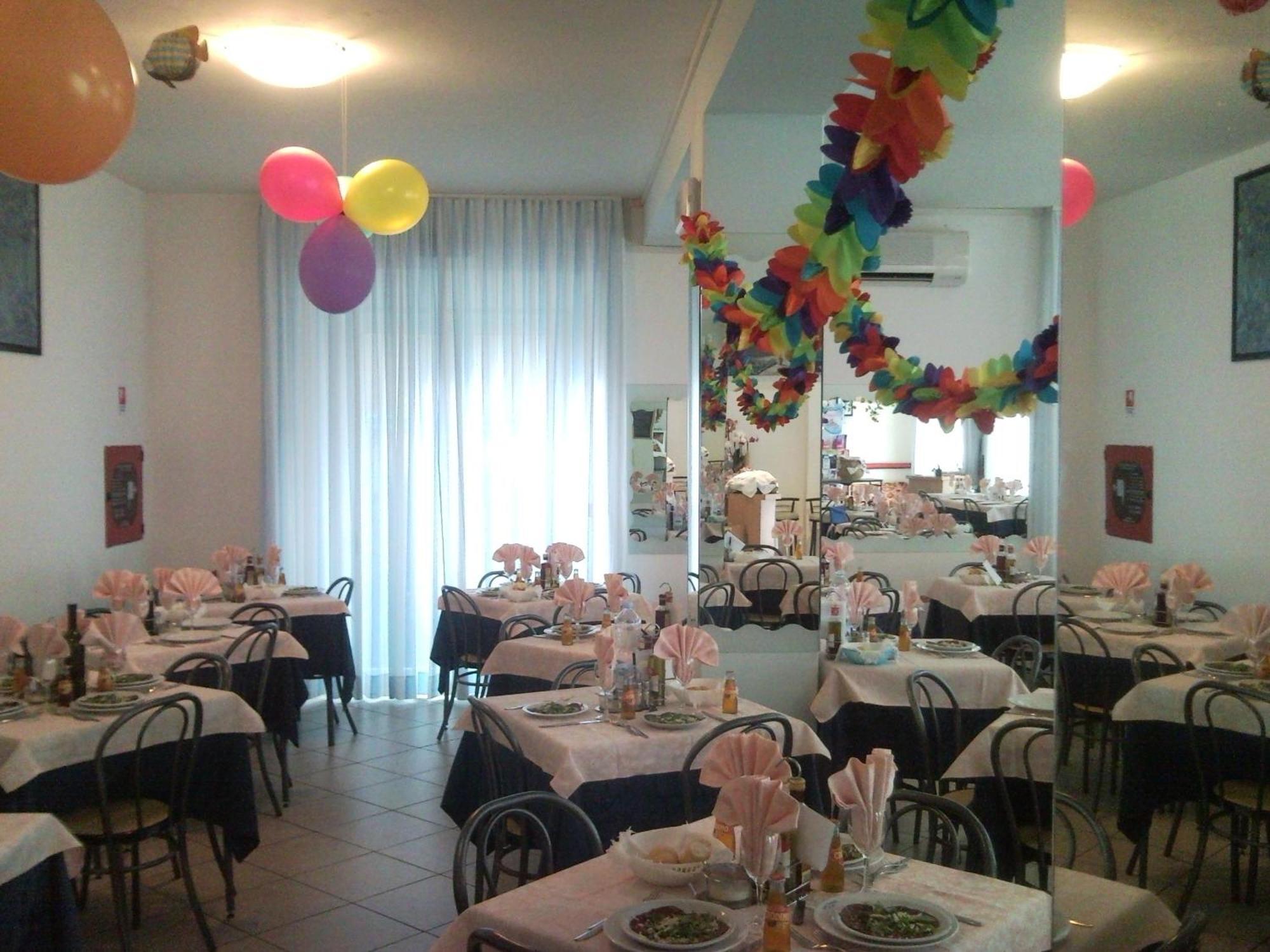 Hotel Trinidad Rimini Eksteriør billede